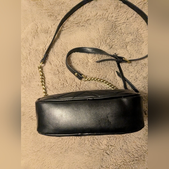 Designer Purse - Picture 5 of 8